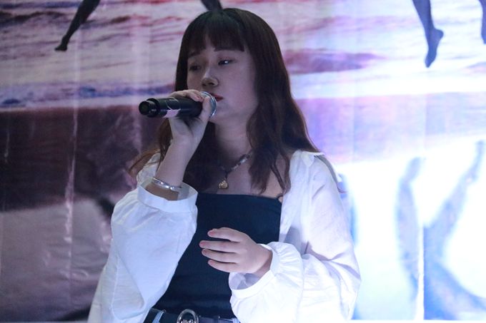 1526012988123664.jpg 20180510魅女决赛 修 (1).jpg