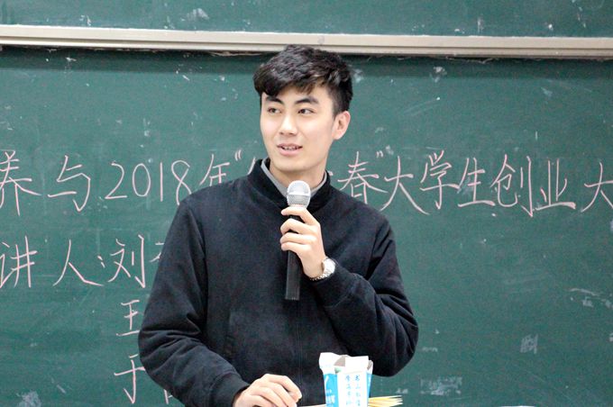 1513903377911757.jpg mmexport1513862142086.jpg