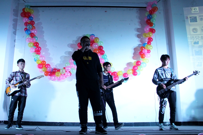 1480609999105285.jpg 20161201 社联晚会修稿 (7).jpg