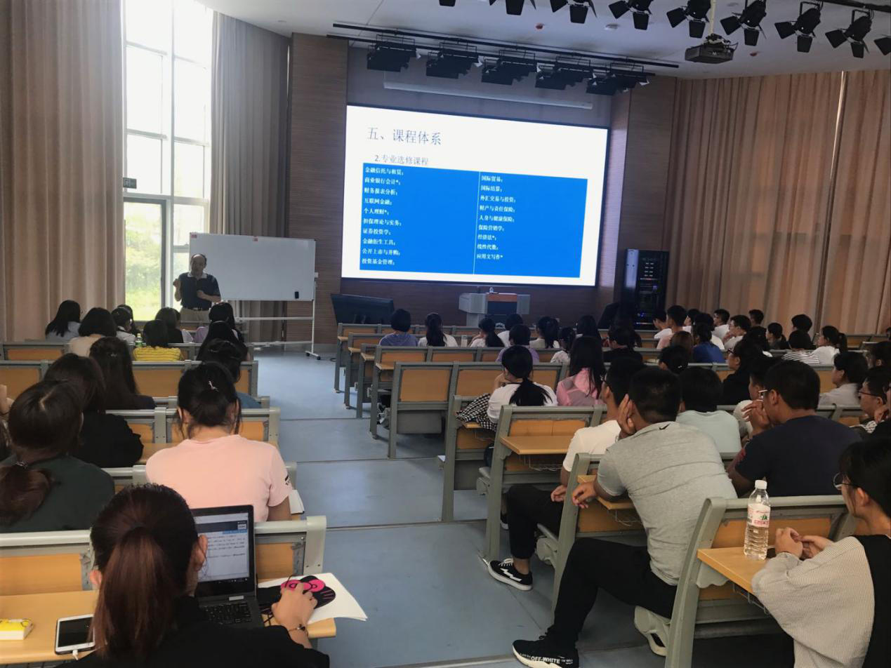 1539156312102880.png 图片1.png